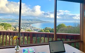 Kinoie Mornington - Oceanview